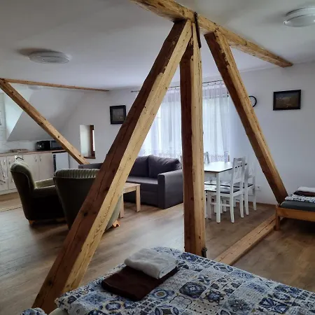 U Petra Apartment *